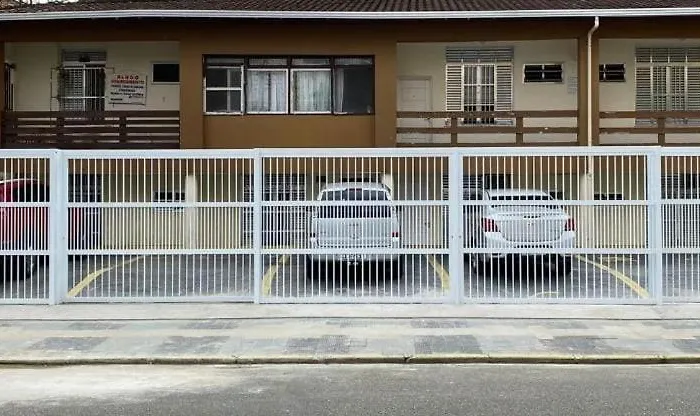 Apartamento 50Mts Da Areia Guarujá